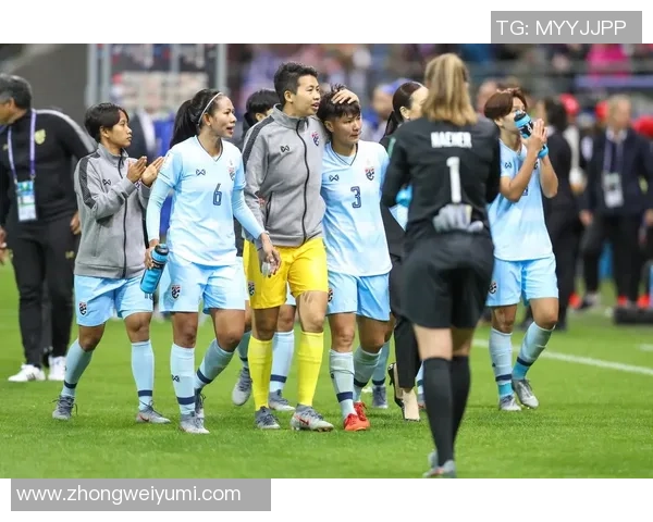 泰国女足与智利女足激战正酣谁能在国际赛场上脱颖而出 泰国女足与智利女足激战正酣谁能在国际赛场上脱颖而出