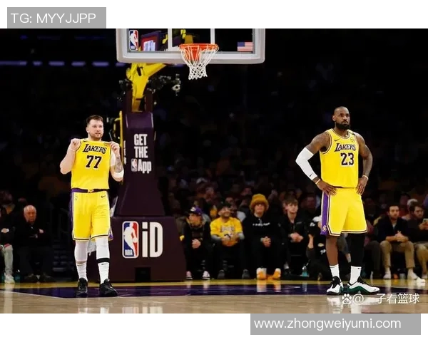 湖人快船季前赛精彩集锦回顾展现篮球对决的激情与魅力