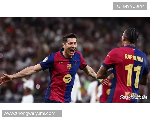 皇马与巴萨世纪对决再度上演球迷期待巅峰对抗的激情时刻 皇马与巴萨世纪对决再度上演球迷期待巅峰对抗的激情时刻