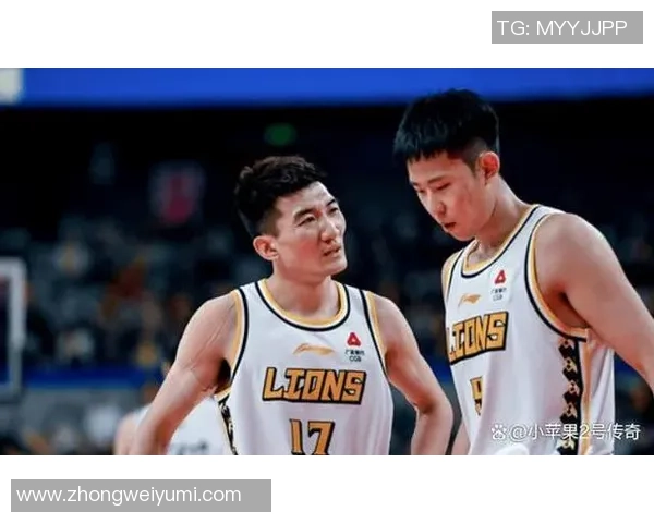 重庆篮球队近期状态分析与表现评估探讨